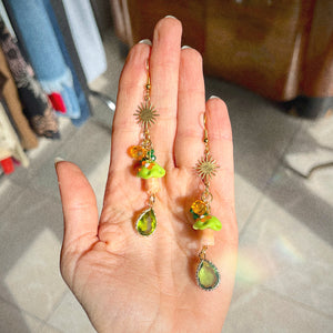 GLASS MUSHROOM EARRINGS ✨