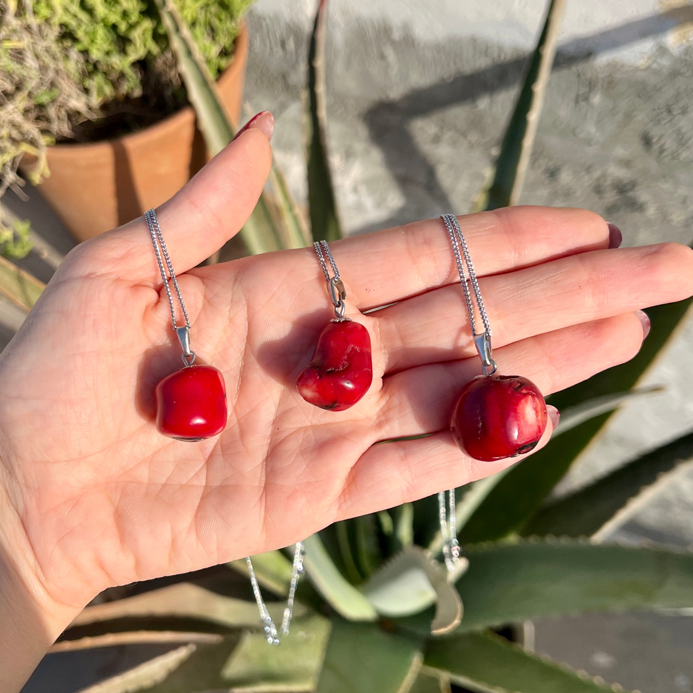 Red coral stone on sale necklace